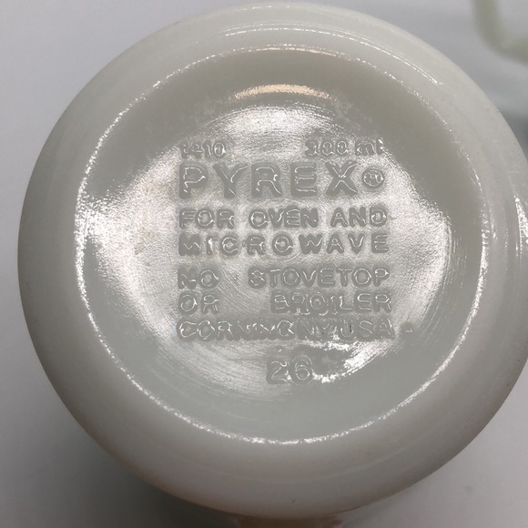 Pyrex Butterfly Gold Mugs (Lot of 2) - Picture 4 of 6